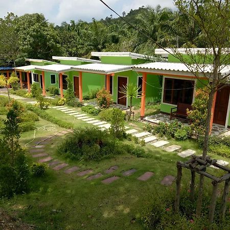 Rubber Tree Resort Ko Lanta Kültér fotó